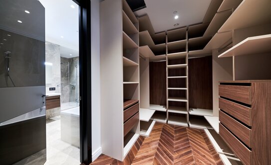 «Сталинка, я выбираю тебя!». Почему люди хотят жить в домах 30–50-х годов постройки