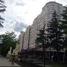 Квартира 70 м², 2-комнатная - изображение 1