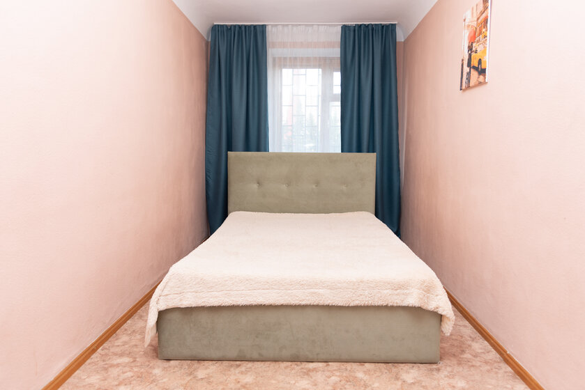 65 м², 3-комнатная квартира 4 190 ₽ в сутки - изображение 61