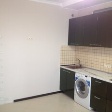 Квартира 42 м², 1-комнатная - изображение 1