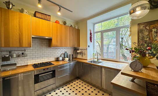 «Сталинка, я выбираю тебя!». Почему люди хотят жить в домах 30–50-х годов постройки