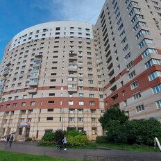Квартира 132 м², 3-комнатная - изображение 1