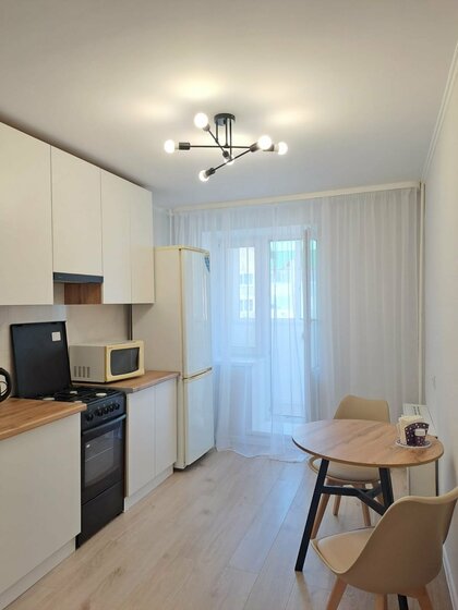 43 м², 1-комнатная квартира 1 700 ₽ в сутки - изображение 48