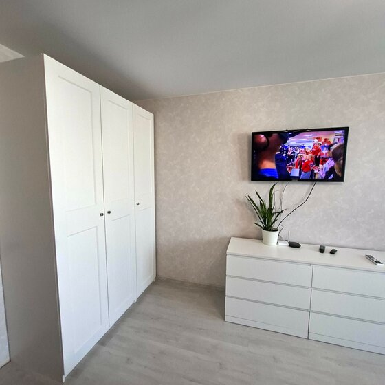 42 м², 1-комнатная квартира 2 499 ₽ в сутки - изображение 30