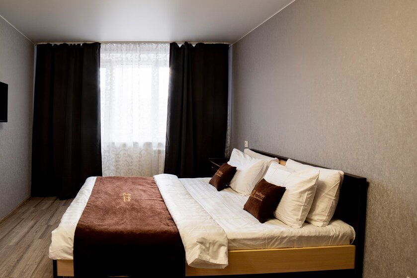 62 м², 2-комнатная квартира 3 300 ₽ в сутки - изображение 60