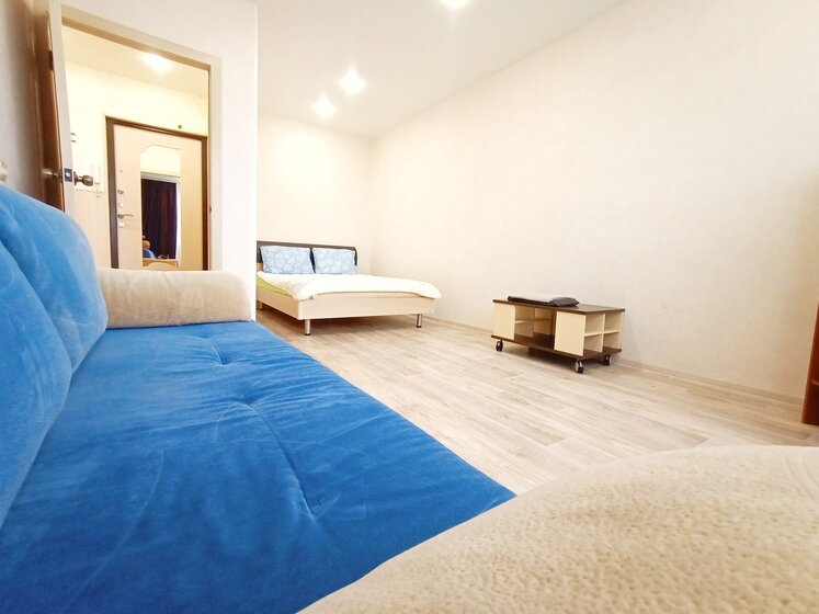 33 м², 1-комнатная квартира 2 000 ₽ в сутки - изображение 1