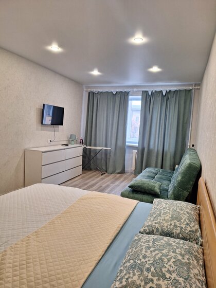 33 м², 1-комнатная квартира 2 000 ₽ в сутки - изображение 46