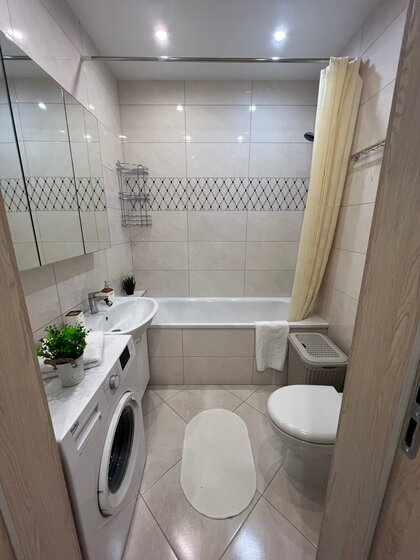 72 м², 2-комнатная квартира 5 000 ₽ в сутки - изображение 93