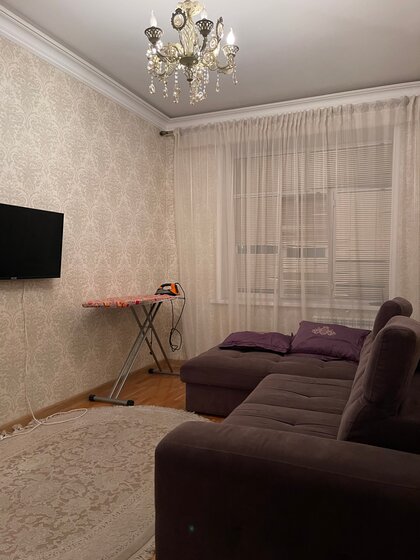 65 м², 2-комнатная квартира 2 500 ₽ в сутки - изображение 57