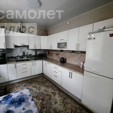 Квартира 82 м², 3-комнатная - изображение 1