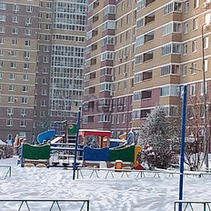 Квартира 72,7 м², 4-комнатная - изображение 1