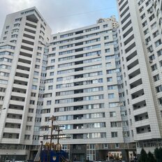 Квартира 176 м², 5-комнатная - изображение 1