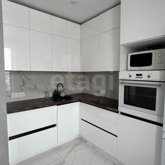 Квартира 42 м², 1-комнатная - изображение 1