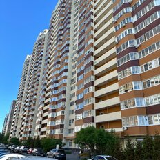 Квартира 70 м², 2-комнатная - изображение 2