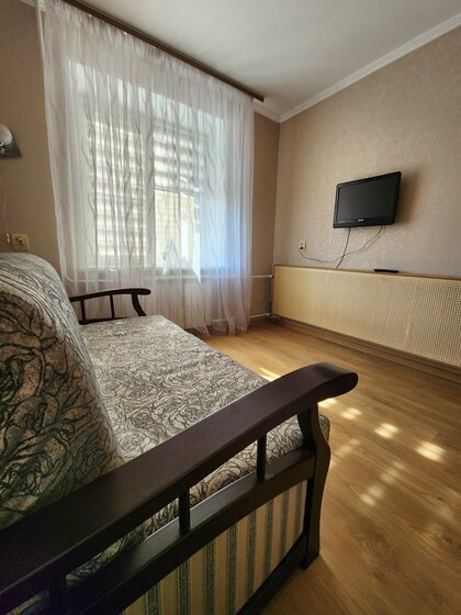 70 м², 3-комнатная квартира 2 500 ₽ в сутки - изображение 11