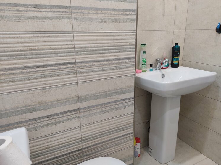 56 м², 1-комнатная квартира 5 500 ₽ в сутки - изображение 60