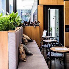 Квартира 78 м², 2-комнатная - изображение 1