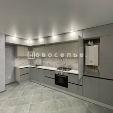 Квартира 42 м², 1-комнатная - изображение 2