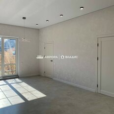 таунхаус + 2 сотки, участок - изображение 4