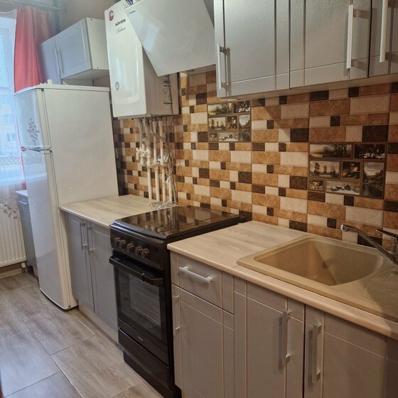 42 м², 1-комнатная квартира 2 000 ₽ в сутки - изображение 62