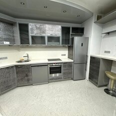 Квартира 110 м², 3-комнатная - изображение 1