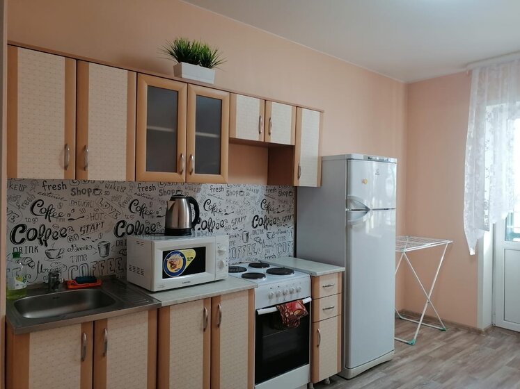 36 м², 1-комнатная квартира 2 100 ₽ в сутки - изображение 73