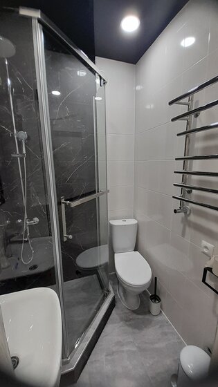 45 м², 2-комнатная квартира 2 999 ₽ в сутки - изображение 46