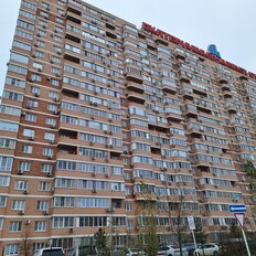 Квартира 42 м², 1-комнатная - изображение 2