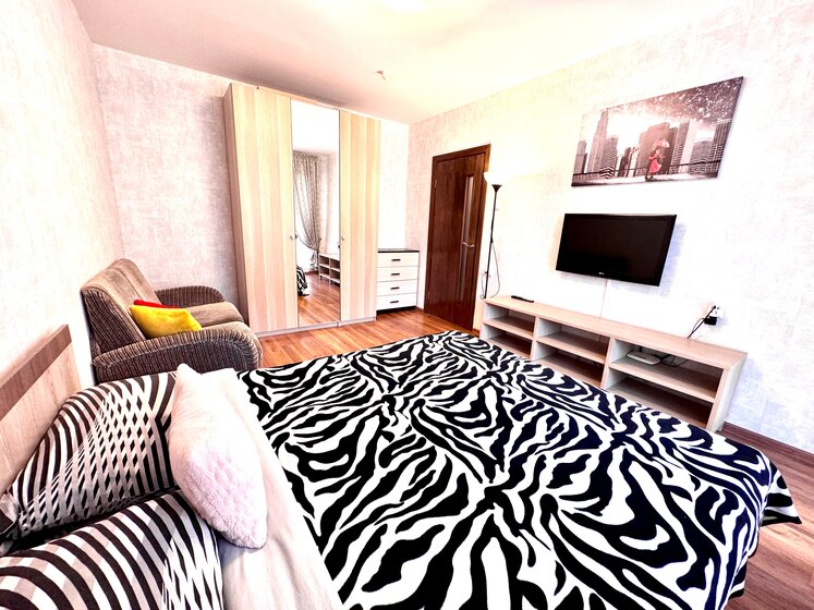 39 м², 1-комнатная квартира 2 800 ₽ в сутки - изображение 110