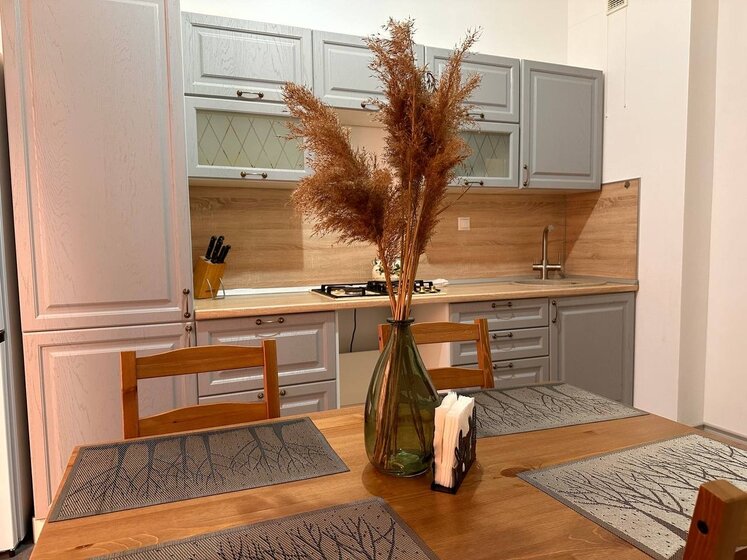 65 м², 2-комнатная квартира 2 500 ₽ в сутки - изображение 61