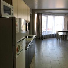 Квартира 77 м², 2-комнатная - изображение 3