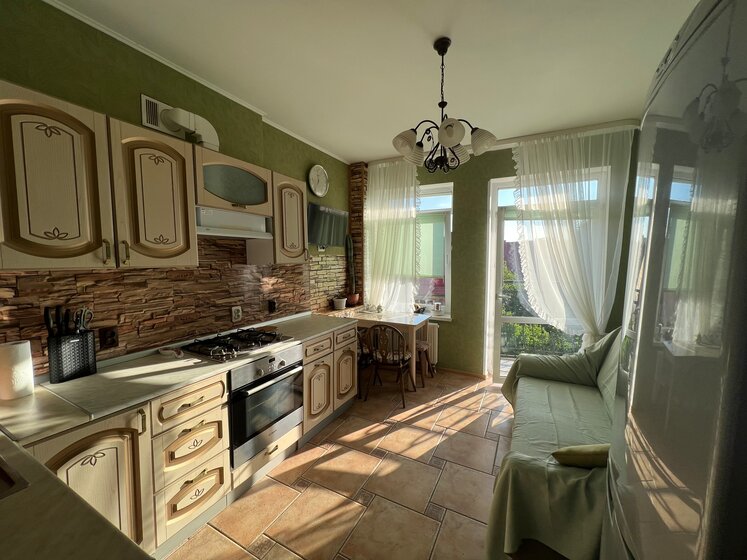 42 м², 1-комнатная квартира 2 000 ₽ в сутки - изображение 87