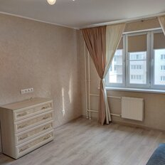 Квартира 43 м², 1-комнатная - изображение 2