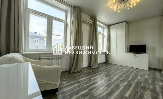 «Сталинка, я выбираю тебя!». Почему люди хотят жить в домах 30–50-х годов постройки