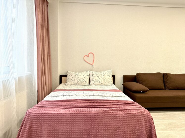 43 м², 1-комнатная квартира 2 000 ₽ в сутки - изображение 66