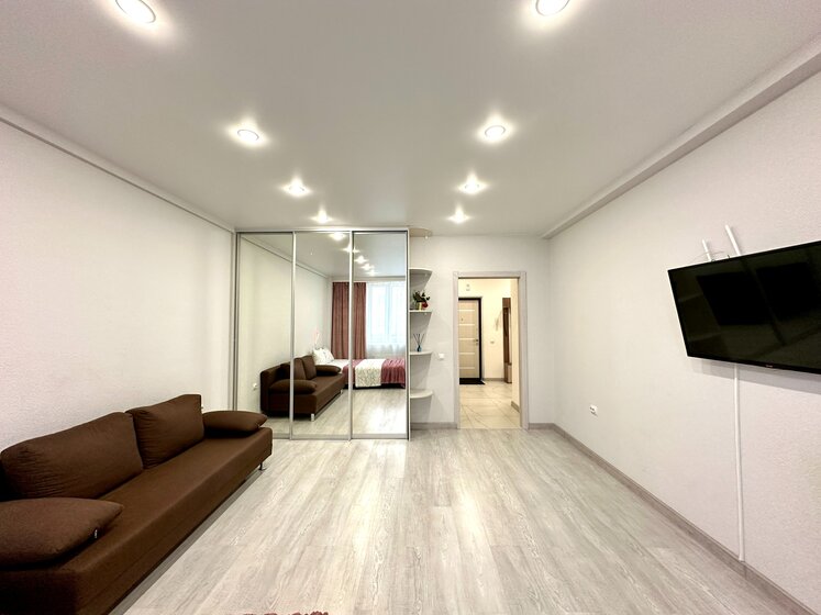 43 м², 1-комнатная квартира 2 000 ₽ в сутки - изображение 67