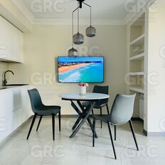 Квартира 42 м², 1-комнатная - изображение 1