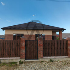 дом + 4,5 сотки, участок - изображение 1