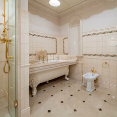 Квартира 260 м², 5-комнатная - изображение 1