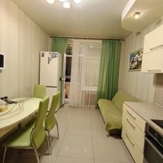 Квартира 46 м², 1-комнатная - изображение 2