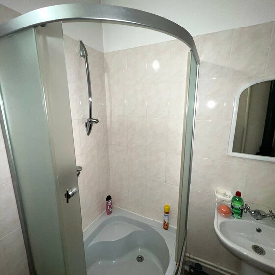 45 м², 1-комнатная квартира 3 000 ₽ в сутки - изображение 56