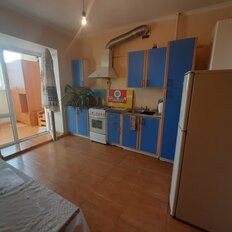 Квартира 90 м², 2-комнатная - изображение 1