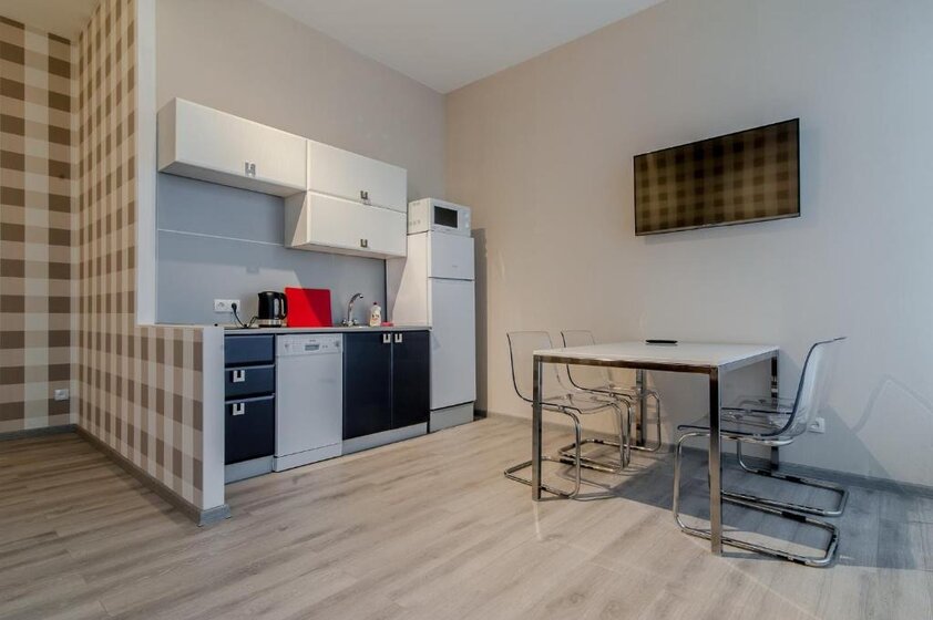 77 м², 3-комнатная квартира 6 990 ₽ в сутки - изображение 106