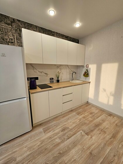 53 м², 2-комнатная квартира 2 500 ₽ в сутки - изображение 38