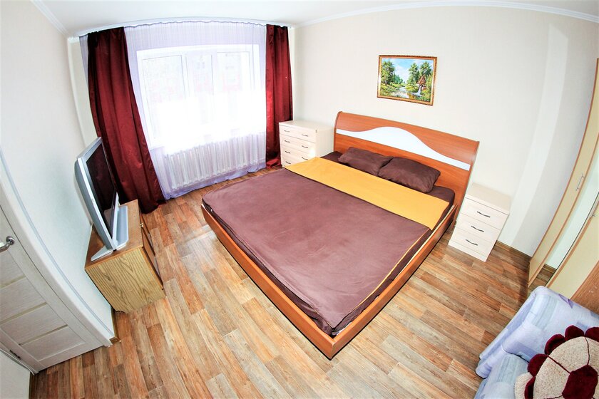 45 м², 1-комнатная квартира 1 800 ₽ в сутки - изображение 18