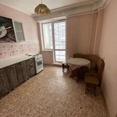 Квартира 42 м², 1-комнатная - изображение 1