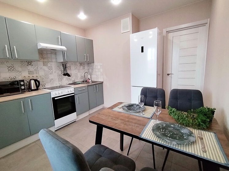 48 м², 1-комнатная квартира 2 800 ₽ в сутки - изображение 48
