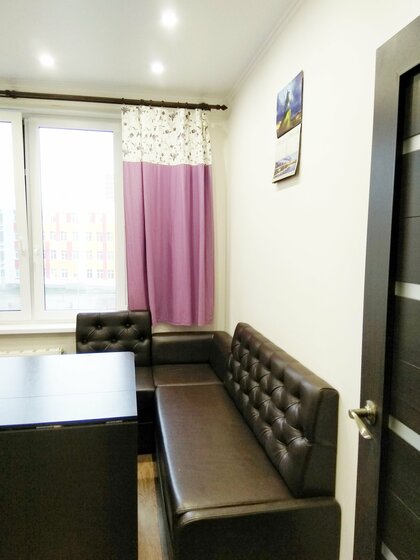 42 м², 1-комнатная квартира 3 300 ₽ в сутки - изображение 42