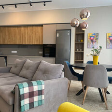 Квартира 80 м², 2-комнатные - изображение 1