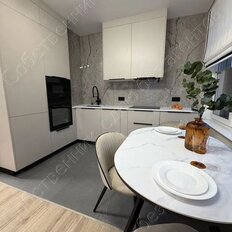 Квартира 43 м², 1-комнатная - изображение 1